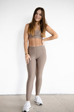 Load image into Gallery viewer, Effortless Leggings