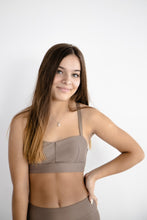 Load image into Gallery viewer, Effortless Top